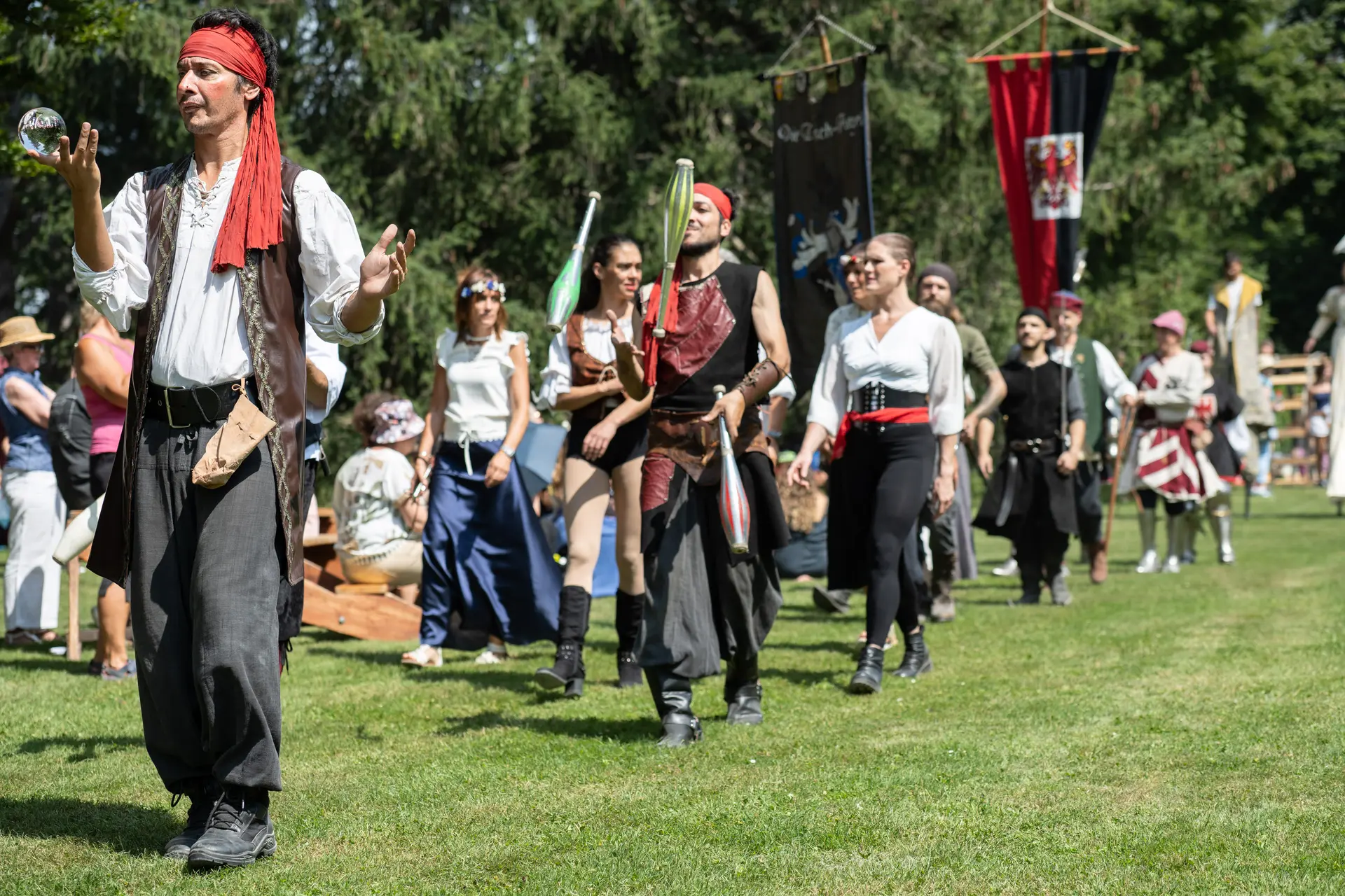 DOK_Ambras_Schlossfest_082025_DS-11.jpg