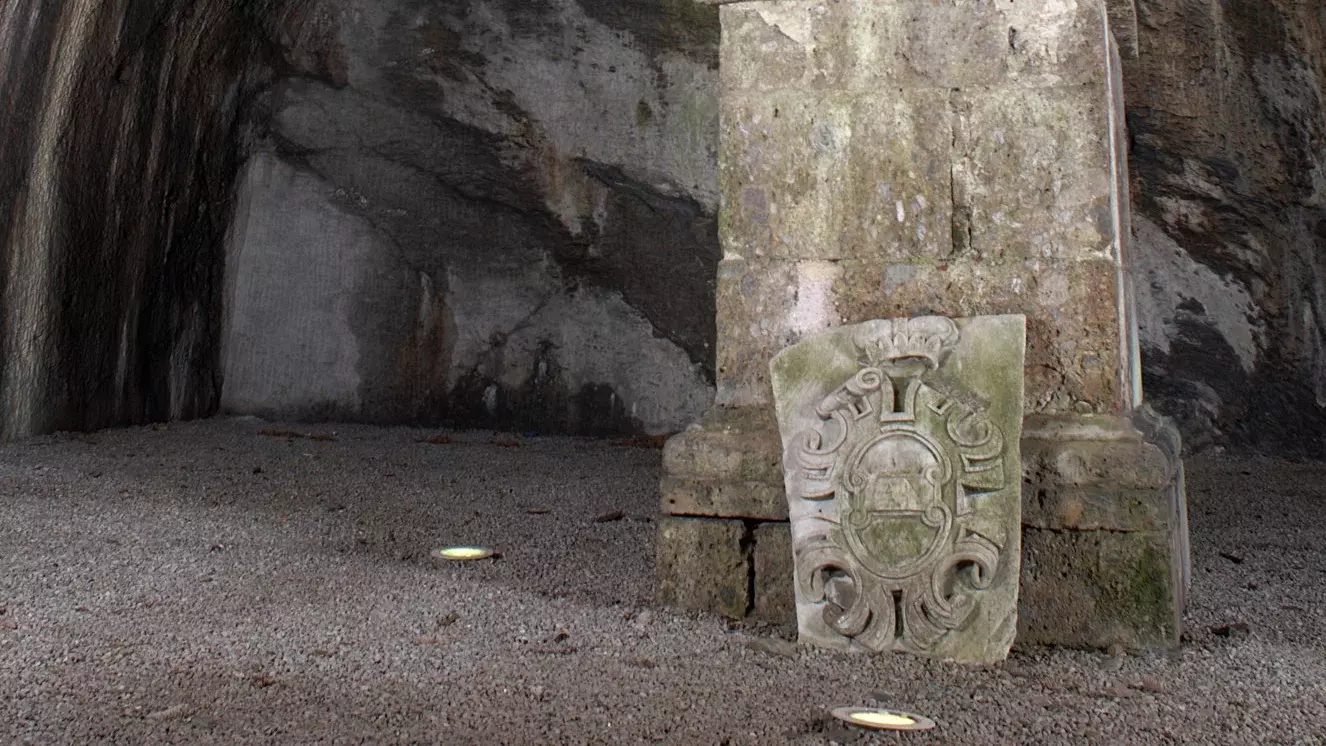 Bacchusgrotte_03.jpg